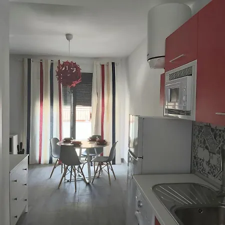 Bnbook Medea Aparthotel