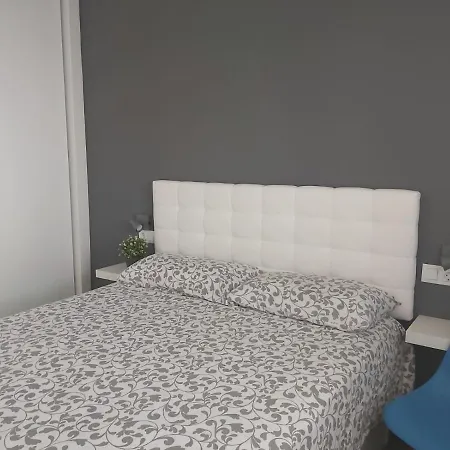 アパートホテル Bnbook Medea