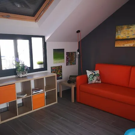 Bnbook Medea Aparthotel *
