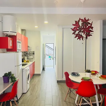 Bnbook Medea Aparthotel *