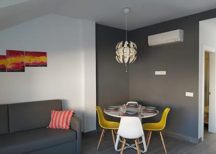Apart Otel Bnbook Medea Fuengirola