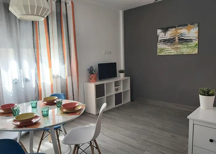 Bnbook Medea Apart Otel 3*
