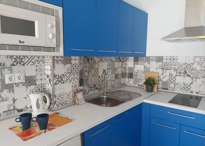 Bnbook Medea Apart Otel 3*